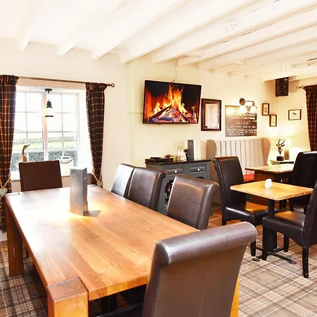 Chequers 3* Harrogate