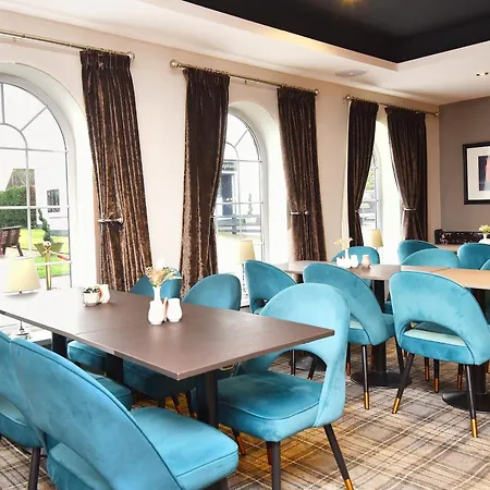 Chequers אורחן 3*