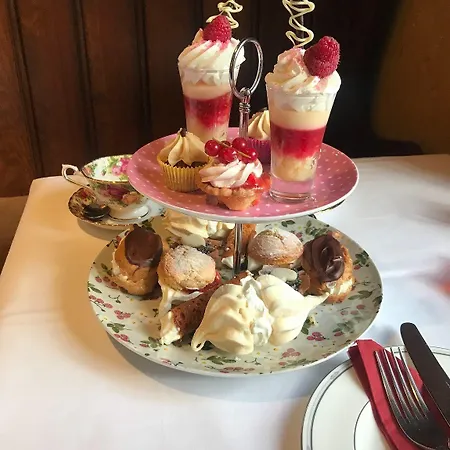 Han/Misafirhane Chequers Harrogate