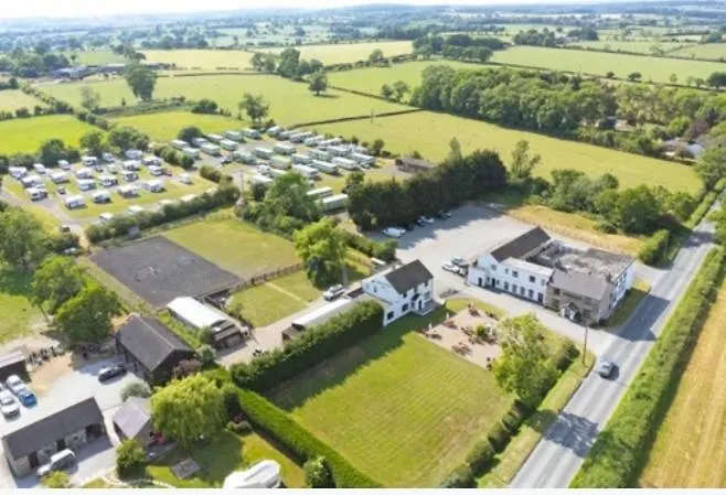 Мини-отель Chequers 3*