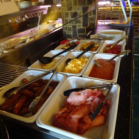 Chequers Мини-отель 3*