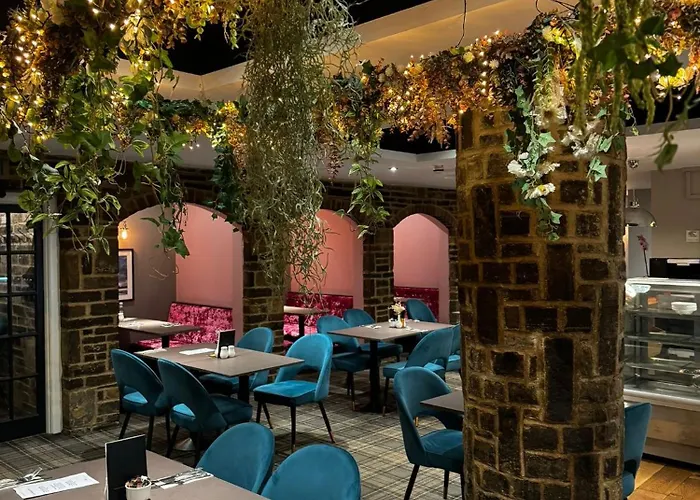 Mini-hôtel Chequers 3*