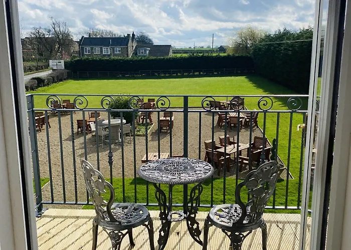 Mini-hôtel Chequers 3*